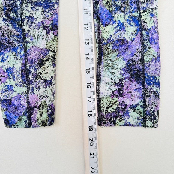 Lululemon Fast & Free 7/8 Crop Capri Women Leggings Purple Green 4 Athletic Gym - Picture 9 of 9